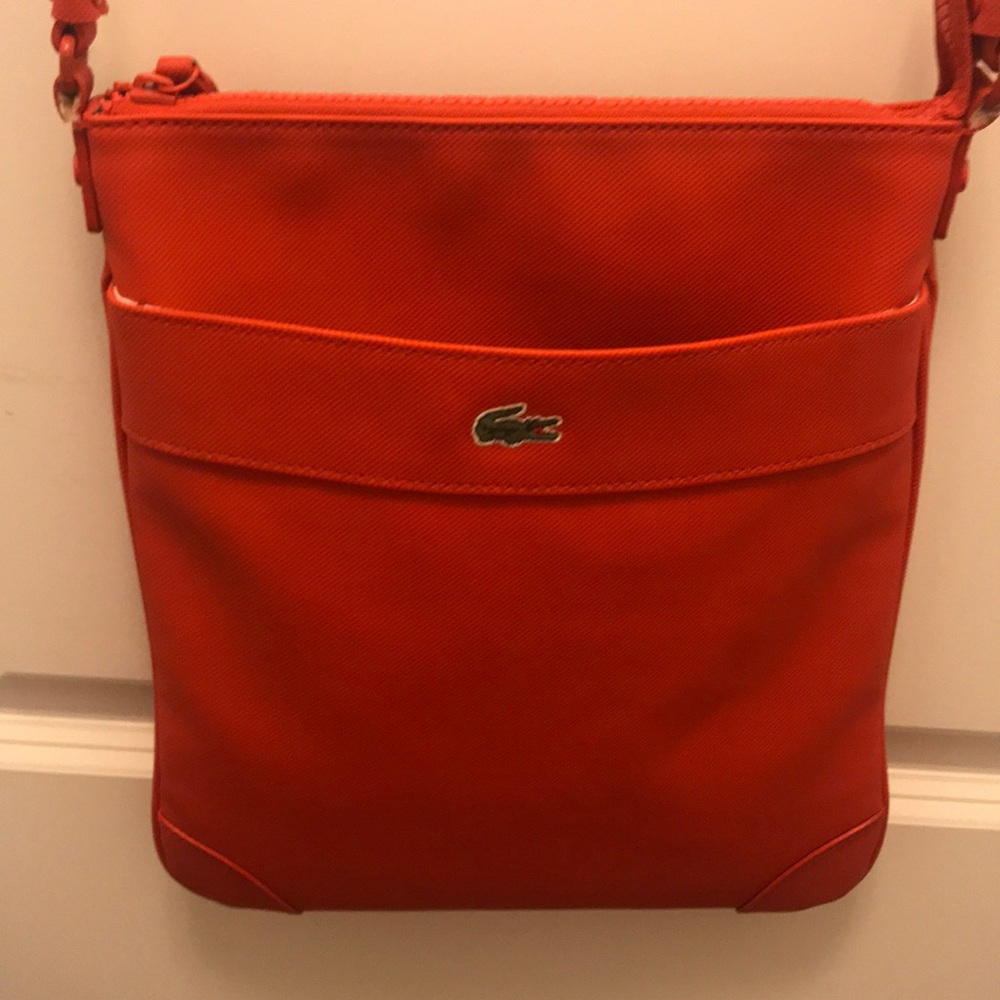 Cross body lactose red bag